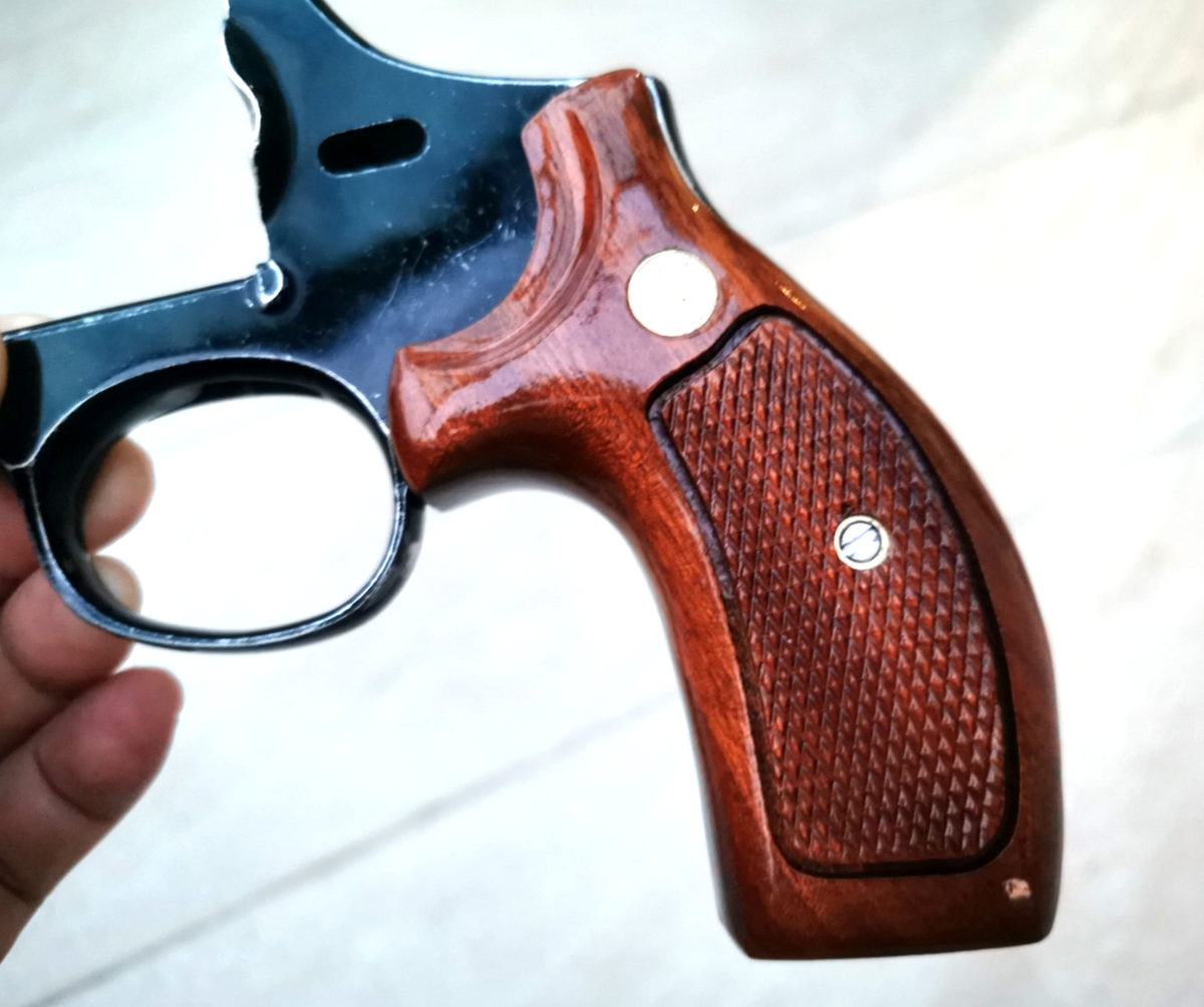S&W Kフレーム Lフレーム ウッドグリップ BANANA TARGET GRIPS FOR S&W K, L FRAME ROUND BUTT MOD 686 696