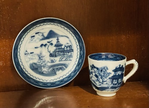 Superb Mottahedeh Canton Demitasse Cup & Saucer HC105 Vista Alegre Portugal - Picture 3 of 5