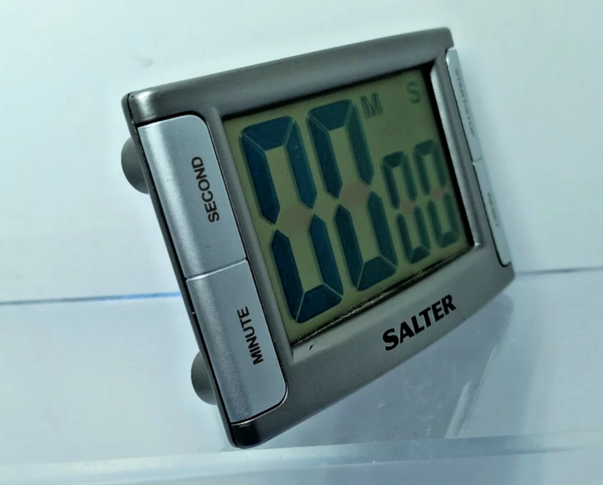 Temporizador de cocina digital Salter pantalla grande fácil de usar cuenta arriba/abajo cronómetro Foto 3 de 4