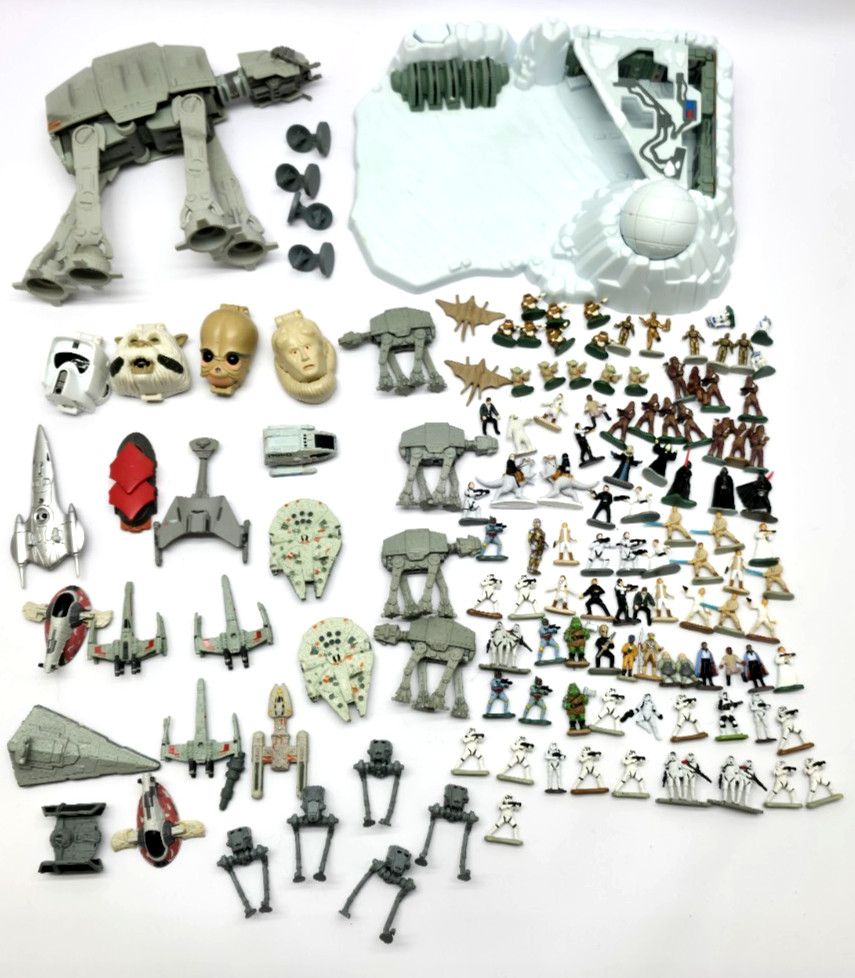 130+ Piece LOT Star Wars Micro Machines Microfigure and Playset Collection.