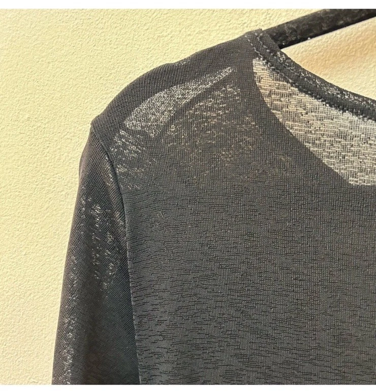 Ujena 84 black sheer long sleeve open back swimsuit cover up one Size - Image 3 of 4