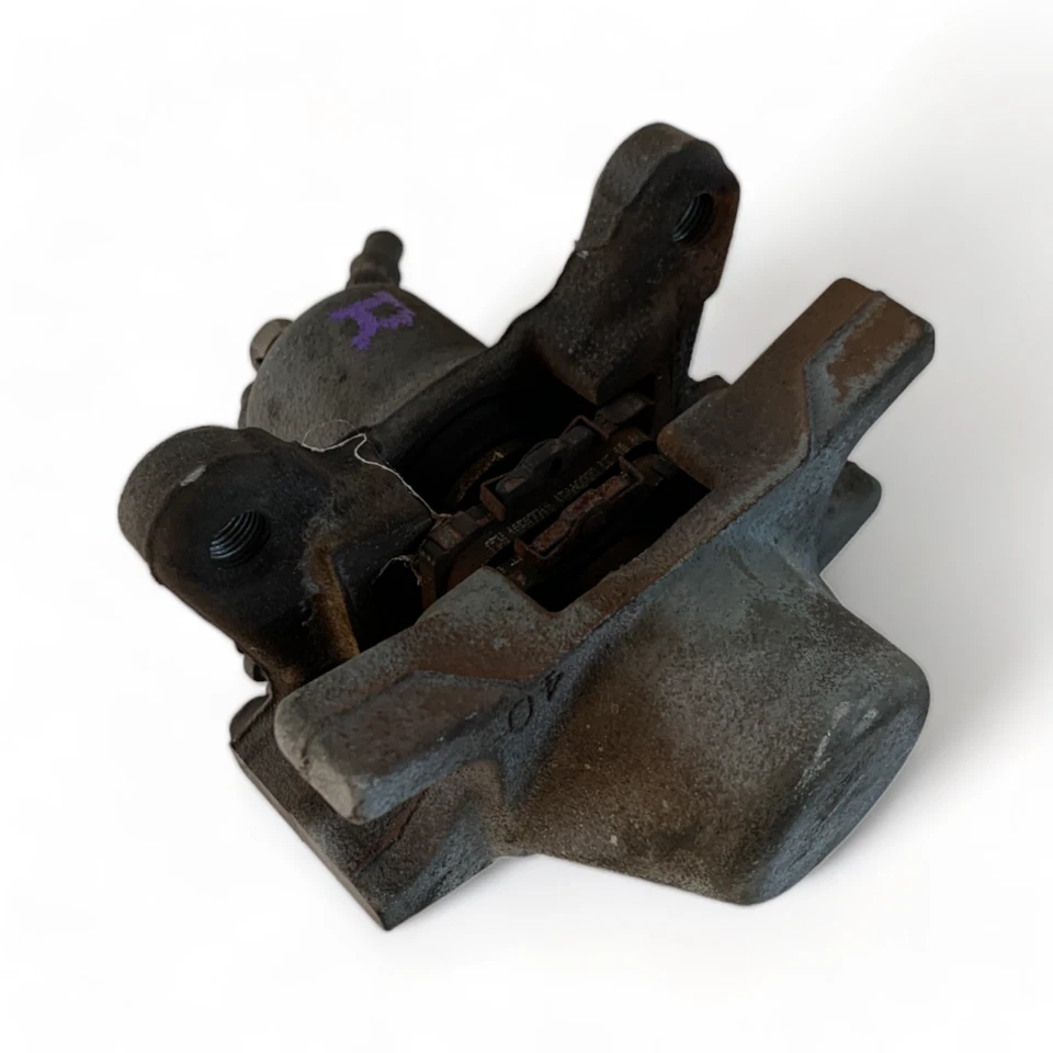 2004 LEXUS IS300 3.0L Brake CALIPER 后方右乘客侧原始设备制造商 216 +++ #38 — 第 3/3 张图片