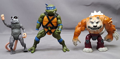 TMNT Leonardo + Turtles Dog Pound + Splinter