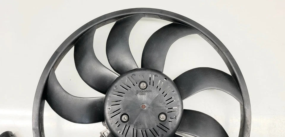 12-16 BMW F22 F30 F32 228I 328I 335I 428I 435I MOTOR VENTILADOR REFRIGERACIÓN MOTOR OEM Foto 2 de 4