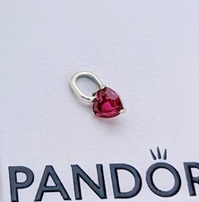 Nuovo 100% Autentico PANDORA ME 925 Rosso Cuore Spezzato Mini Ciondolo Charm 793450C01