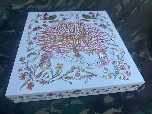 DIOR Grande Boîte Multicolore Christian DIOR Fêtes Vide Neuve ⇒ 54 x 51 x h 8 cm - Photo 2/4