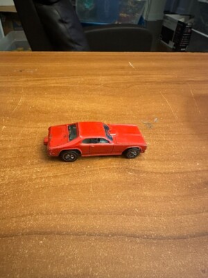 1969 Hot Wheels Redline Mongoose Red body Rises up