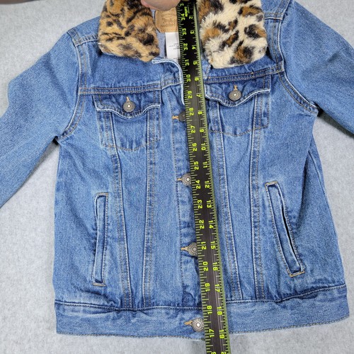 Levi's Denim Jean Trucker Jacket Faux Fur Animal Print Collar Girls Medium 10/12 - Picture 12 of 14