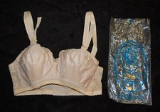NEW Vintage Lady Cameo Bra 30 EE 32D Pointy Soft Cup Nude Style 727 37