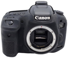Canon EOS 7D Mark II 20.2MP Digital SLR Camer...