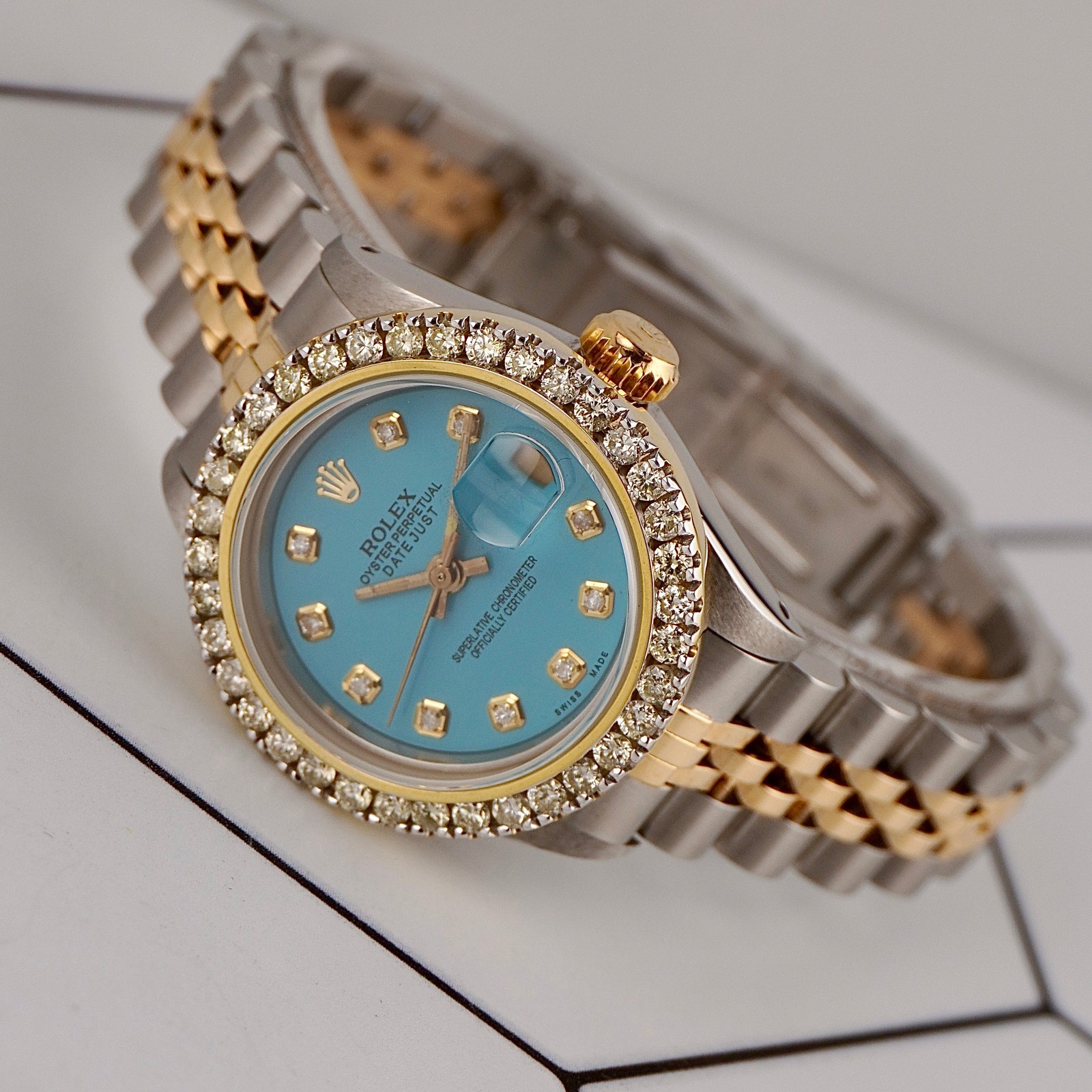 Rolex Ladies Datejust 26mm 18k Yellow Gold/Steel 2ct Diamonds Ice-Blue Dial image 10