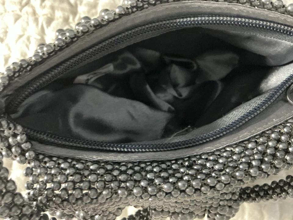 Bolso de Noche Champaign Vintage Años 90-2000 Con Cuentas - Gris Metálico ~ Boda Formal Foto 4 de 4