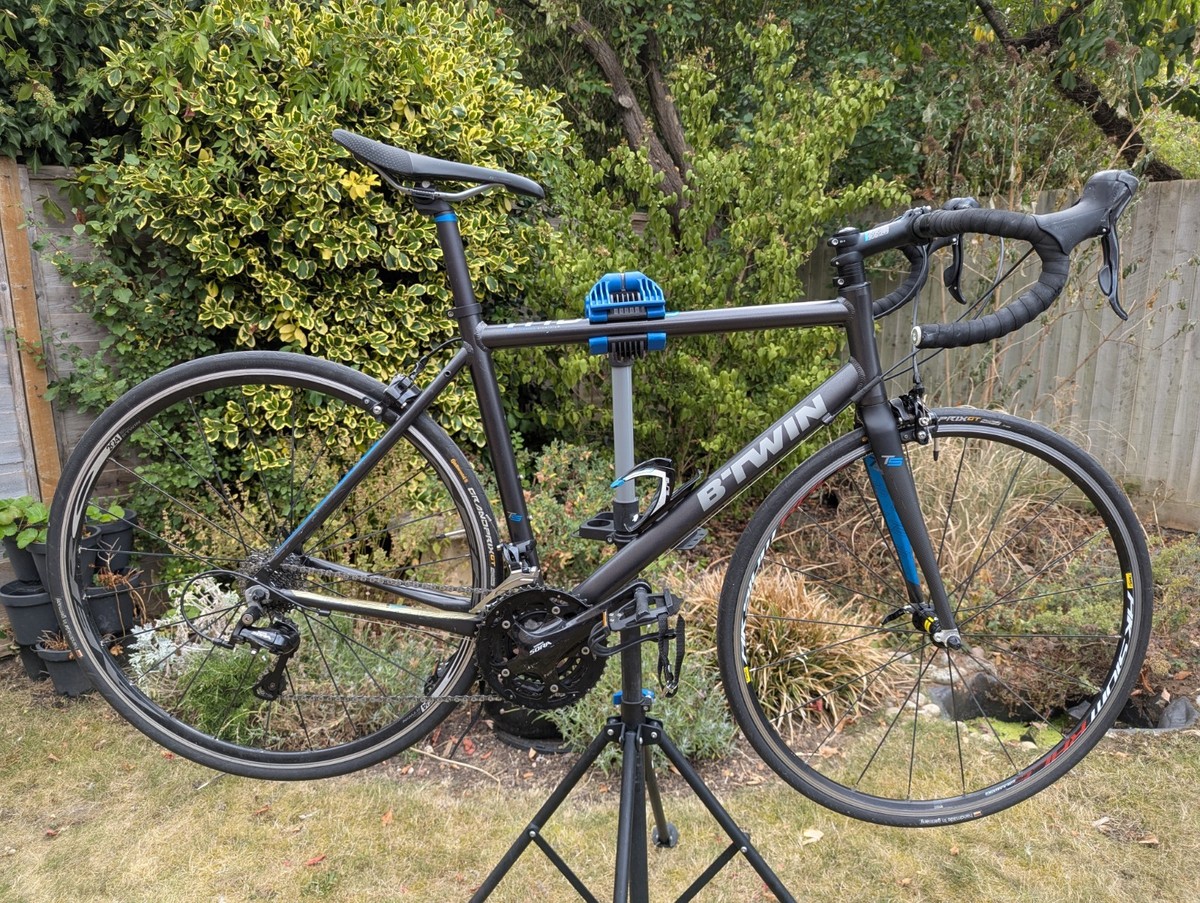 B'Twin Triban Road Bike 57cm Aluminium Frame With Carbon Forks