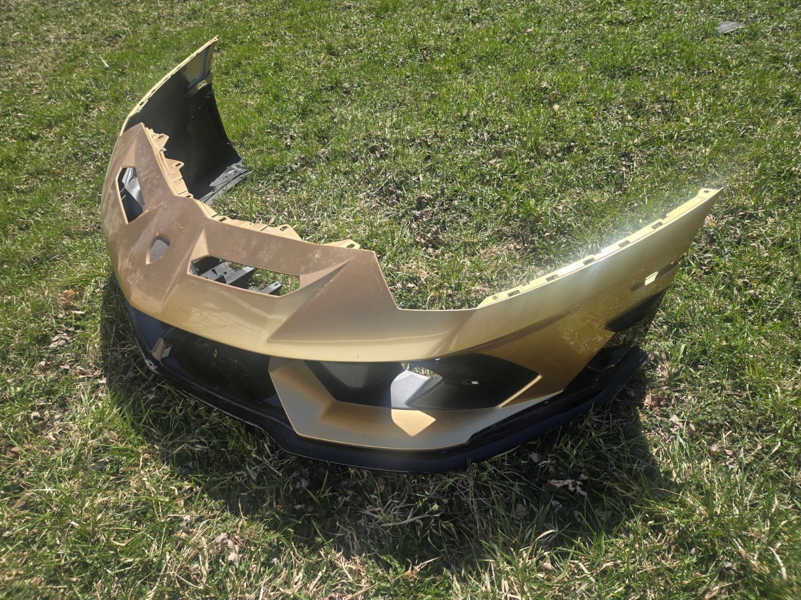 2019 2020 2021 LAMBORGHINI AVENTADOR SVJ FRONT BUMPER ALA COVER OEM 470807437R