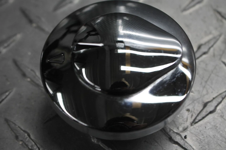 Honda Sabre 1300 VT1300CS 2010 juego de llaves de encendido con tapa de gasolina (1 llave) Foto 3 de 4