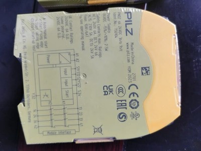 Newest&In Stock With Box PNOZ sigma safety switchgear PNOZ s4 750104   #WD1