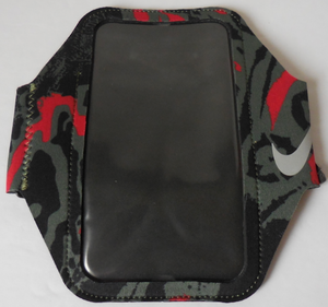 NIKE Lean Arm Band Camo Echo-Pink/Black/Silver Fit Most Plus-Size  Smartphone 887791108043 | eBay