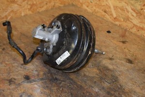 Original Audi A6 4F 3,0TDI Quattro 4F0612105G Bremskraftverstärker Bremskraftreg