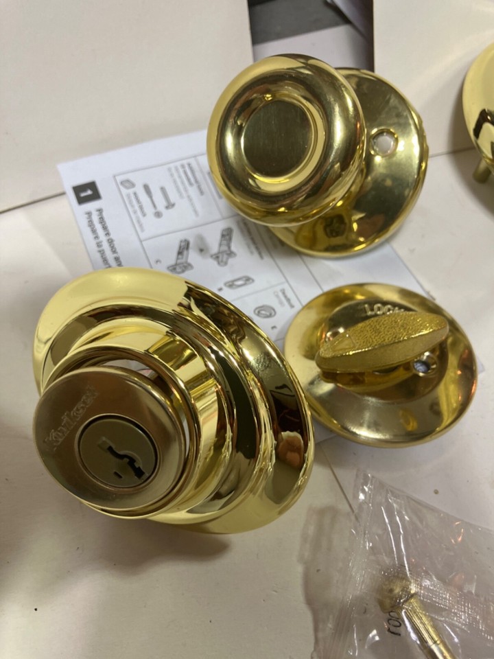 Kwikset Dakota Single Cylinder Lock Handle and Deadbolt Set, Polished