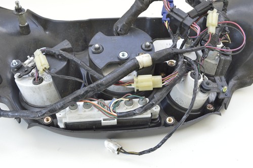 2004 TRIUMPH SPRINT 955I ST SPEEDO CLOCKS INSTRUMENT CLUSTER - Picture 4 of 5