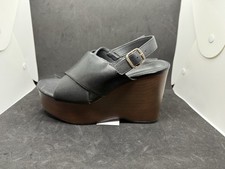 Women's Naomi Wood Wedge Heels with Memory Foam Insole - Universal Thread