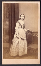 Victorian CDV - Young woman in pale dress - Photo S. Poole, Exeter