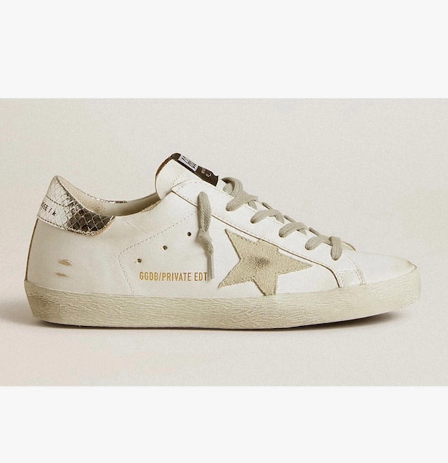 Golden Goose Super Star Sneakers(PLEASE REQUEST YOUR SIZE BEFORE PURCHASING)