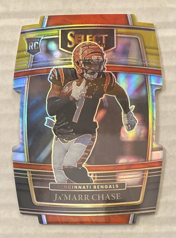 2021 Select Ja’Marr Chase Concourse Black & Gold Die Cut Prizm Rookie Card