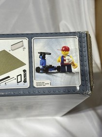 LEGO Creator Expert: Grand Emporium 10211 - Complete with Box and Instructions