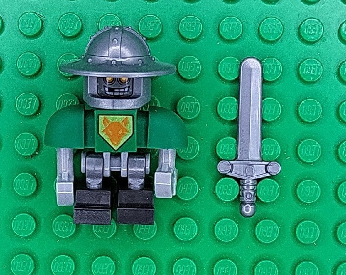 LEGO NEXO KNIGHTS AARON BOT GREEN MINIFIGURE nex029 USED FROM