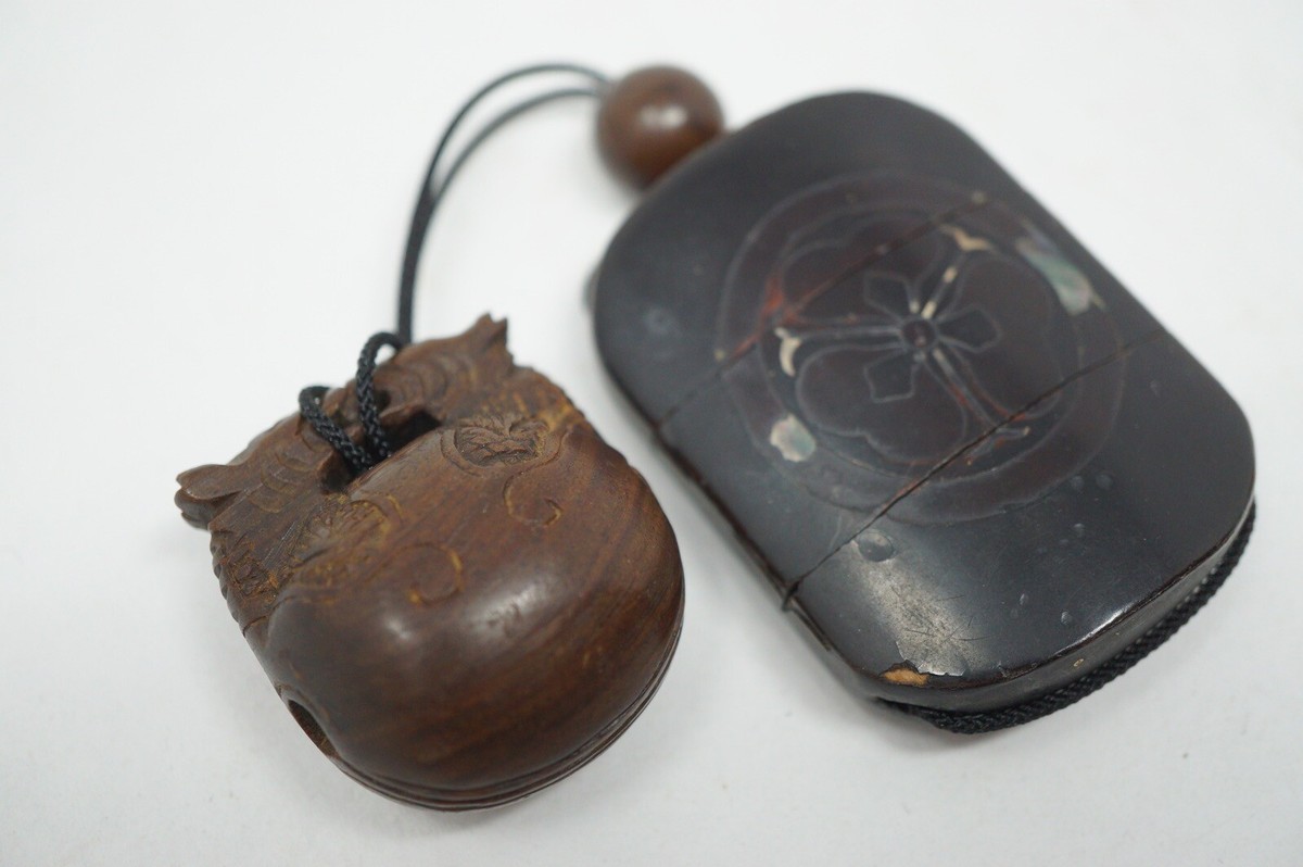 Japanese Inro Medicinbox Netsuke & Ojime Vintage Original