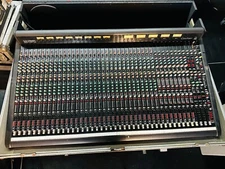 Crest Audio Century GTX with Case