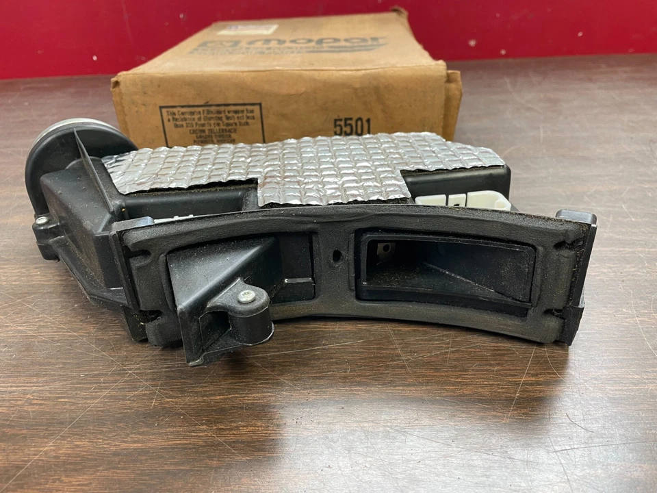 CHRYSLER CORDOBA QUINTA AVENIDA ECM ECU MÓDULO DE CONTROL MOTOR NOS MOPAR 1122 Foto 3 de 4