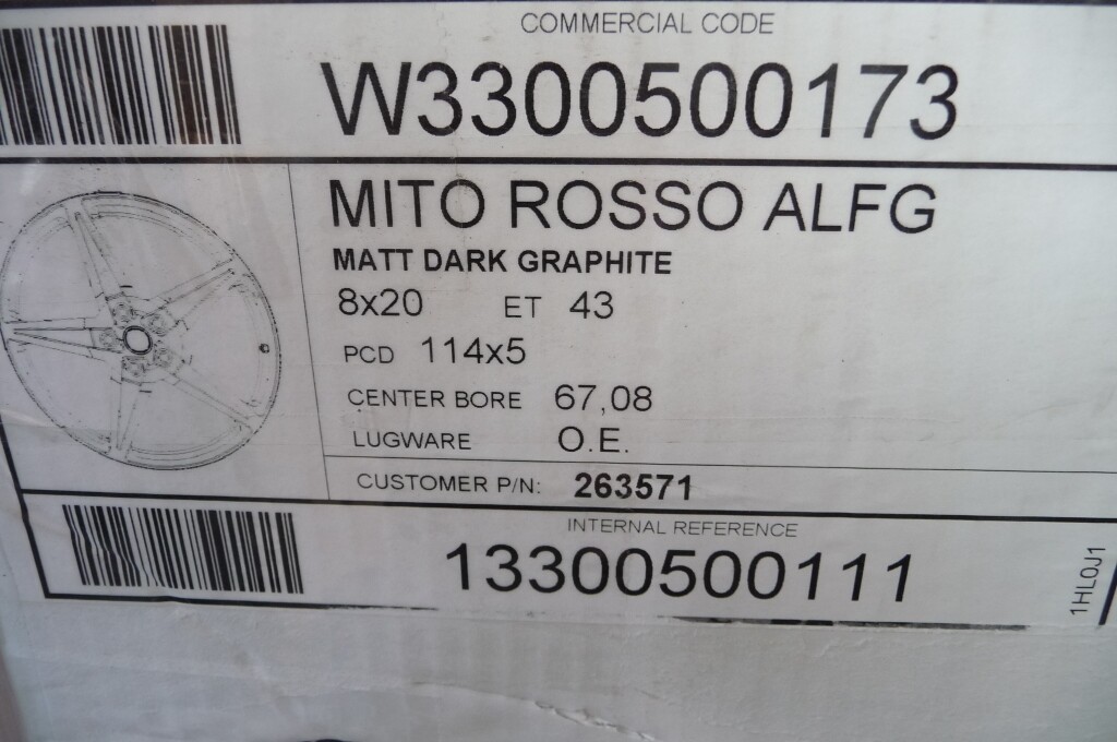 Ferrari California Front Wheel Rim 8JX20 Grigio Ferro Mito Rosso ALFG 263571 OEM