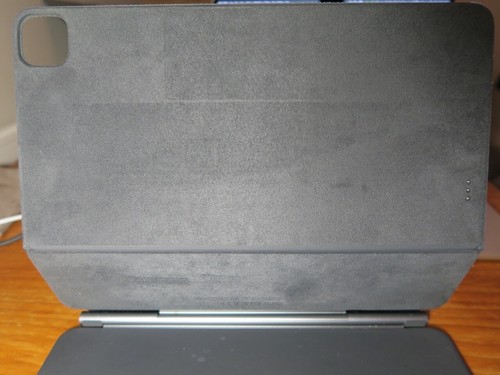 Apple A1998 Magic Keyboard for 12.9-inch iPad Pro 4th and 3rd Gen. German #4028 - Picture 4 of 6