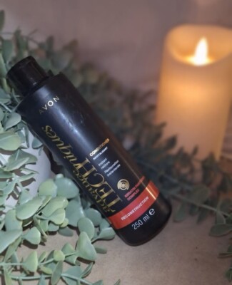 AVON Advance Techniques Reconstruction Conditioner 250mls