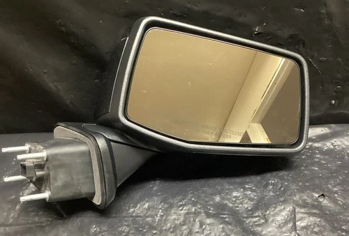 2019-2025 Chevy Silverado 1500 Right Passenger Side Heated Door Mirror OEM