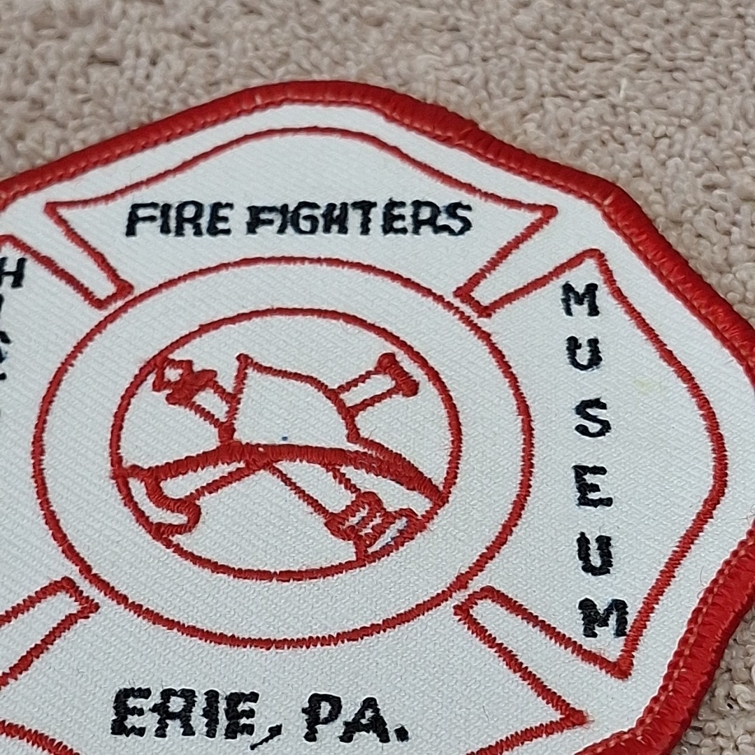 Picture 4 of 6