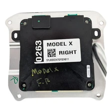 TESLA MODEL X FRONT RIGHT DOOR CONTROL UNIT 2016-2020 1050183-10-C