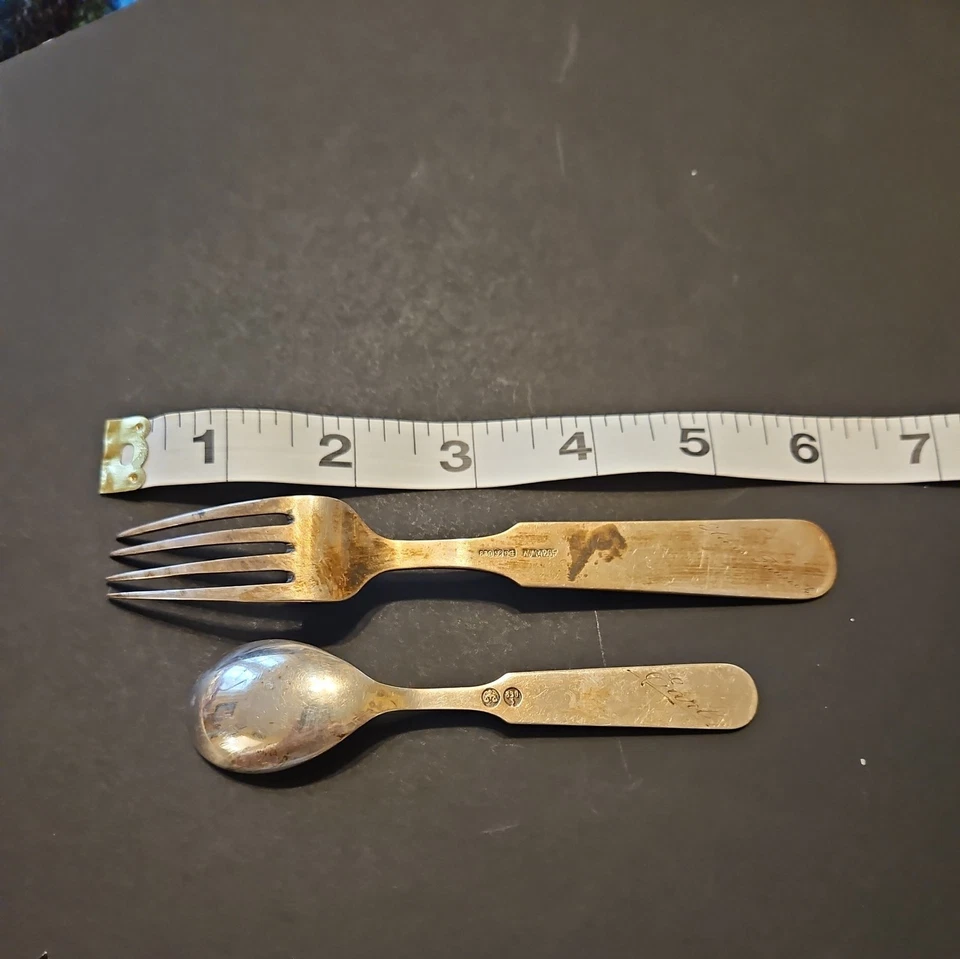 Utensilios para niños David Anderson 830 plateados Foto 2 de 4