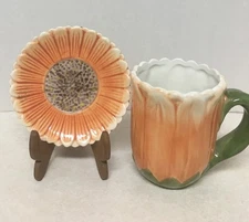 Vintage The Bombay Company Tulip Flower Shape Cup & Saucer Set