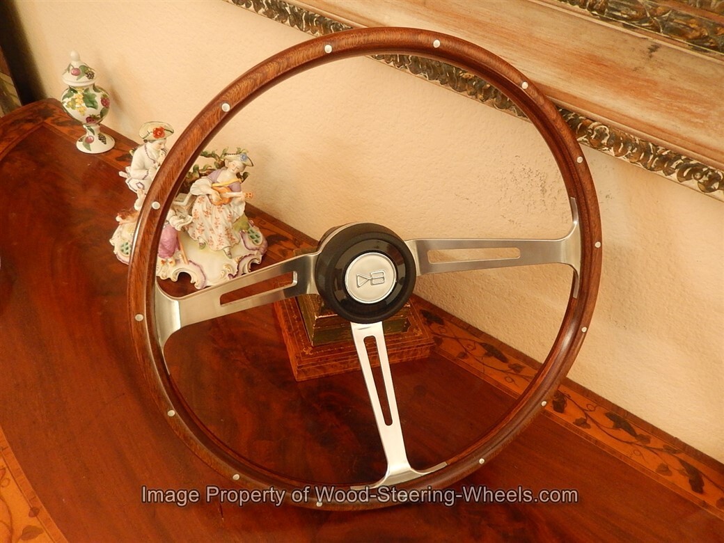 Aston Martin DBS Wood Steering Wheel Vintage 1967 1972 Hub/Boss Original NEW NOS