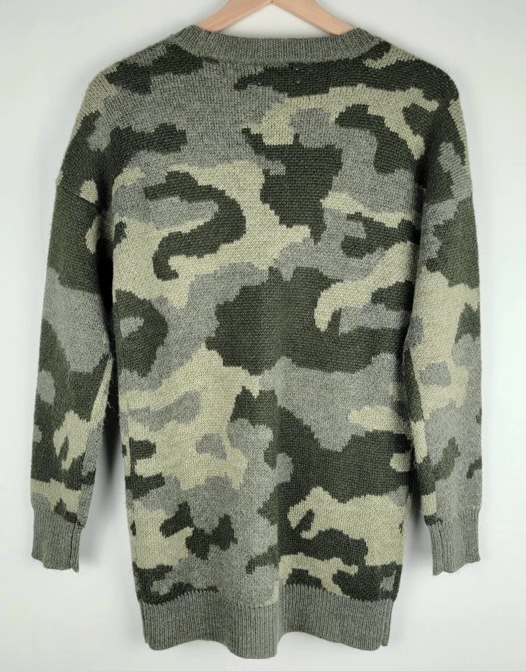 Suéter para mujer Lucky Brand talla S verde camuflaje mezcla de lana cárdigan abotonado Foto 2 de 4