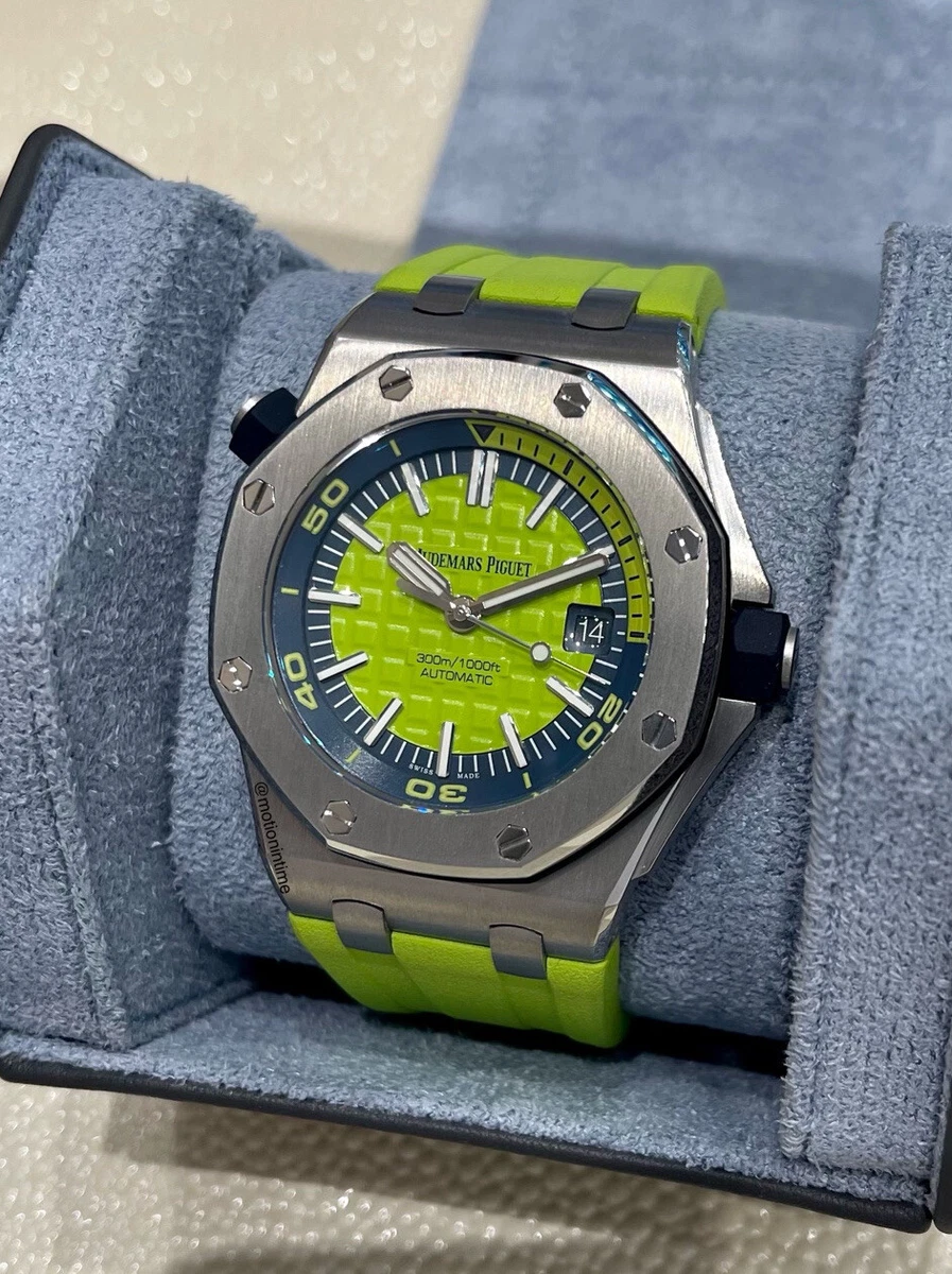 Audemars Piguet Royal Oak Offshore Diver "Lime Green"  15710ST.OO.A038CA.01