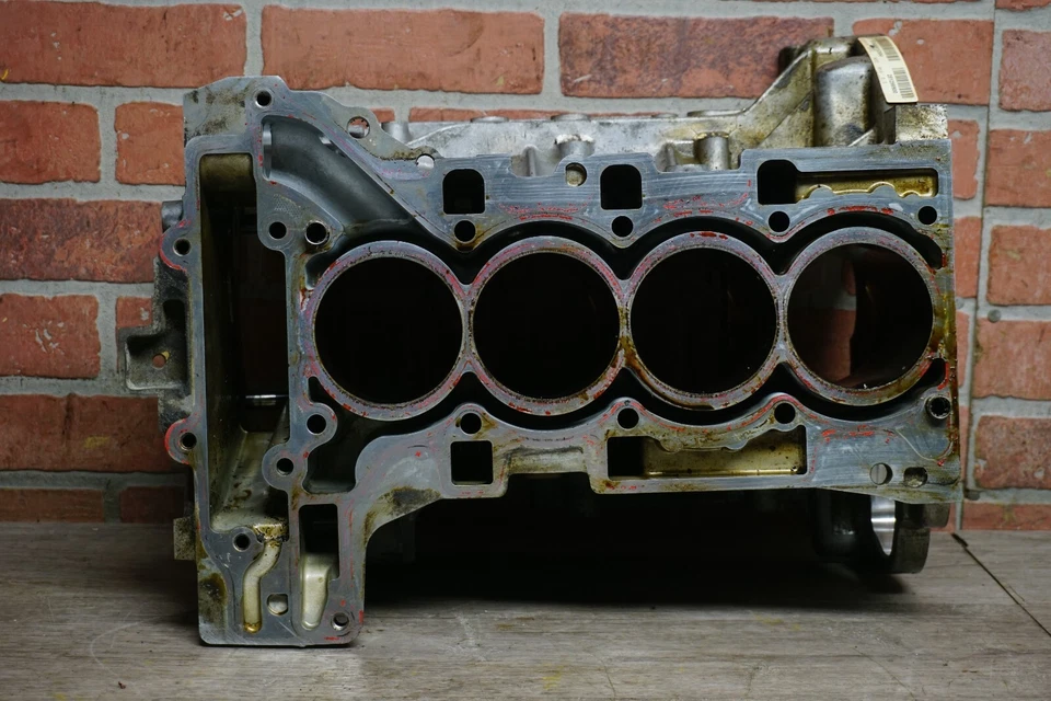 2012-2016 BMW 528I XDRIVE F10 2.0L L4 GAS N20 ENGINE CYLINDER BLOCK 119K OEM - Image 3 of 4