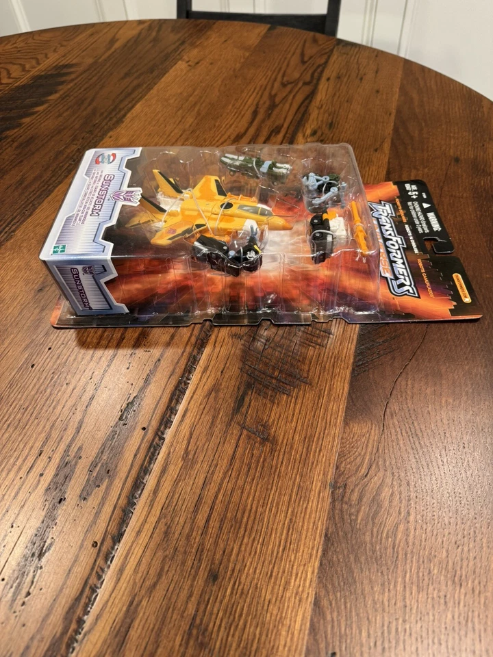 Transformers Universe Sunstorm w Inferno & Street Action Mini Cons,2003 MOSC New - Image 4 of 4