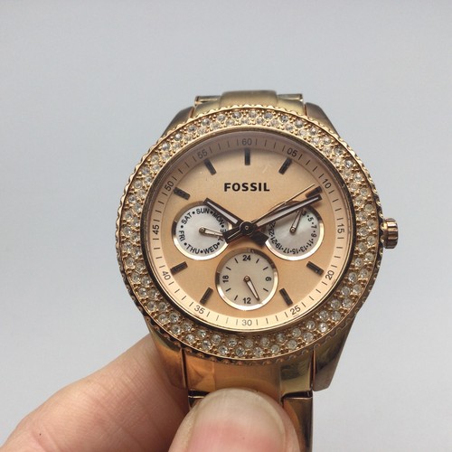 Orologio Fossil Stella Donna 38mm Tono Oro Rosa Cristalli Giorno Data Nuova Batteria 7" - Foto 8 di 13