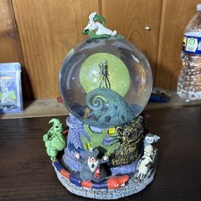 Disney The Nightmare Before Christmas Musical Snow Globe 1998 Rare WORKS!