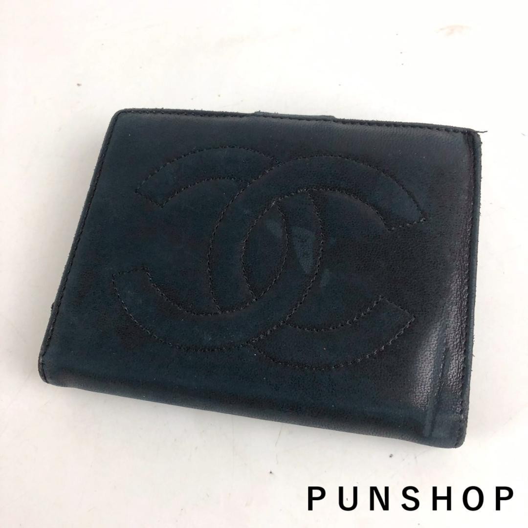 CHANEL Coco Mark Kiss Lock Wallet in Black for Women DA809023