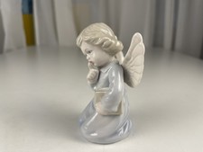 Collectors Porcelain Figurine Angel 11cm. Excellent Condition